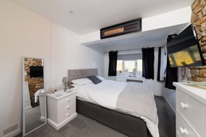 Photo 26- click for photo gallery